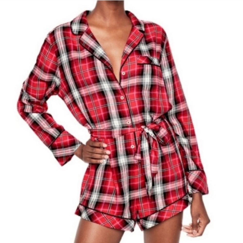Victoria’s Secret Red Plaid Flannel Sleep Romper Silver Threads Sz Small NEW - Picture 1 of 12